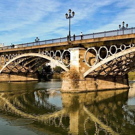 Apartamento En La Mejor Zona De Triana, Junto Al Puente Sevilla Dış mekan fotoğraf